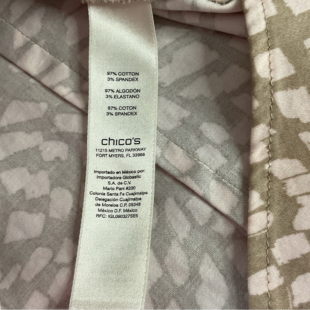 Chico's 3/XL (14-16) Tan Pink Artsy Print Blouse Abstract Button Up Long Sleeves - Picture 6 of 12